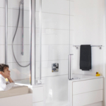 TWINLINE 2 mit Seitenwand, gefliest | © Artweger GmbH. & Co. KG